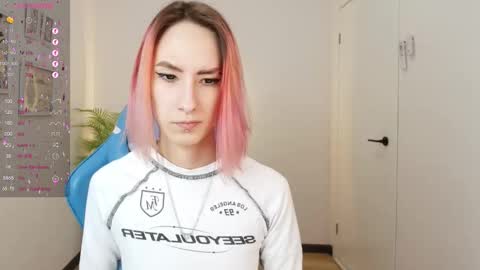 Snapshot of jinx_boom chatting on 02-23-25, 08:28 jinx_boom online show from 02-23-25, 08:28