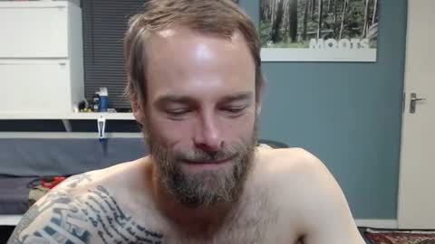 JamesJan van Rebel online show from 01-13-26, 03:12