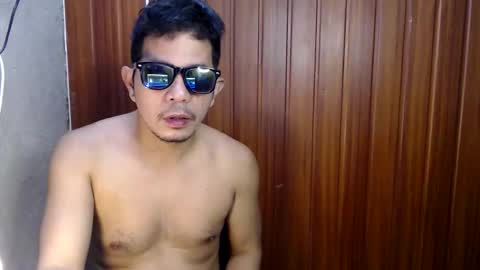 jjboy74472 online show from 10-07-25, 04:26