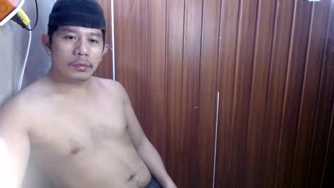 jjboy74472 online show from 10-28-25, 08:55