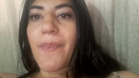 Snapshot of jjodie__ chatting on 02-14-26, 04:59 luuuuuuuuuu online show from 02-14-26, 04:59