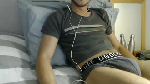 Snapshot of jjrod91 chatting on 02-05-25, 12:53 Jon online show from 02-05-25, 12:53