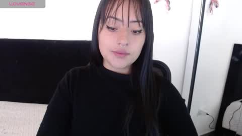 Snapshot of jjulietha95 chatting on 10-25-25, 12:34 Julieta online show from 10-25-25, 12:34