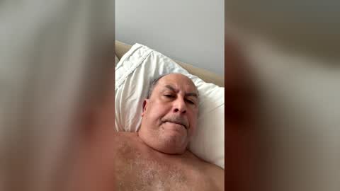 Snapshot of jma120 chatting on 02-13-26, 06:15 jma120 online show from 02-13-26, 06:15