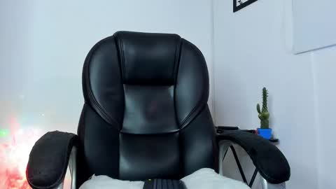 IGJmortton online show from 11-01-25, 11:01