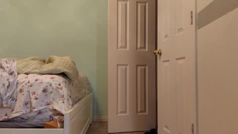 Jmtz4420 online show from 03-10-25, 04:38