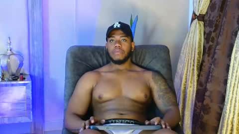 Snapshot of joan_saenz chatting on 11-04-25, 12:43 JOAN SAENZ online show from 11-04-25, 12:43