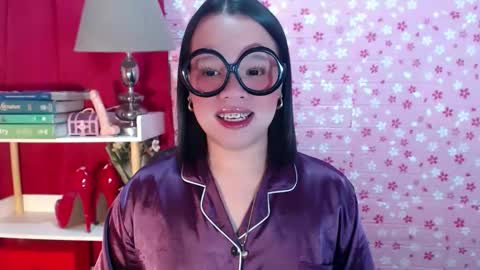 Snapshot of joanagorgeous chatting on 10-17-25, 04:48 Joana online show from 10-17-25, 04:48