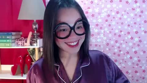 Snapshot of joanagorgeous chatting on 10-18-25, 08:42 Joana online show from 10-18-25, 08:42