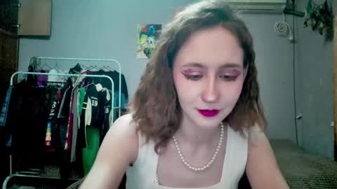Snapshot of joanna_tompsonlove0 chatting on 09-18-25, 01:18 Joannatompson online show from 09-18-25, 01:18