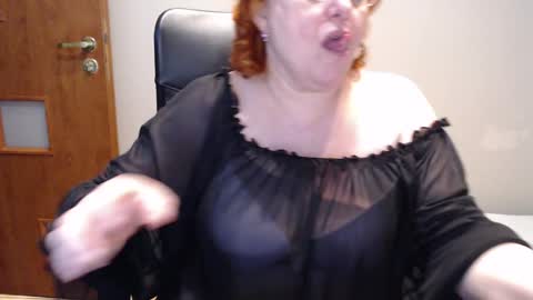 Joanna and Greg online show from 12-11-24, 08:15