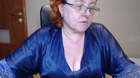 Joanna and Greg online show from 12-13-24, 01:22