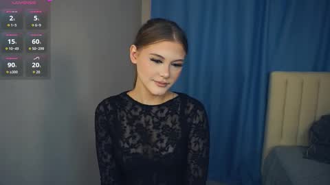 Karyn online show from 10-19-25, 06:47