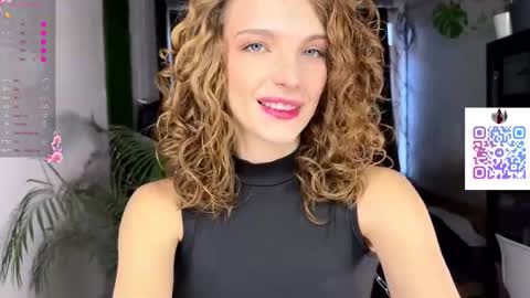 Snapshot of joanniemcgrapth chatting on 02-13-26, 06:20 MONICA online show from 02-13-26, 06:20