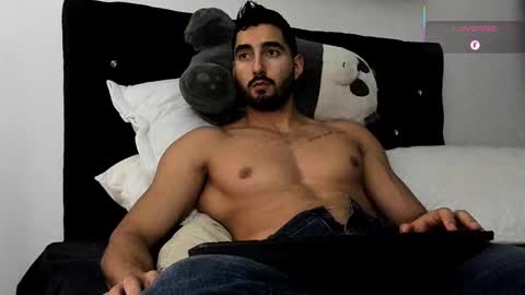 JOAO BATISTA online show from 10-29-25, 04:04