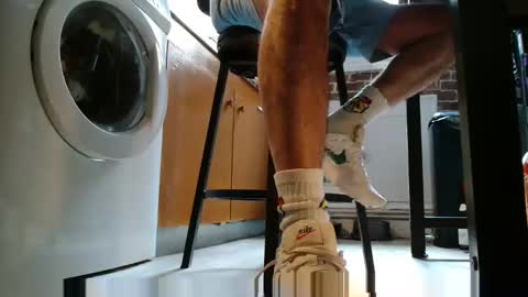GUILLAUME feet and socks online show from 02-05-25, 01:22