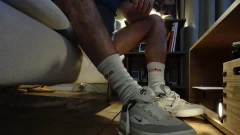 GUILLAUME feet and socks online show from 02-10-25, 07:38