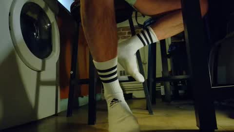 GUILLAUME feet and socks online show from 03-07-25, 10:10