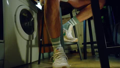 GUILLAUME feet and socks online show from 03-08-25, 08:57