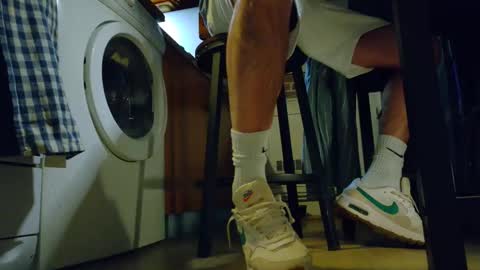 GUILLAUME feet and socks online show from 03-09-25, 07:26