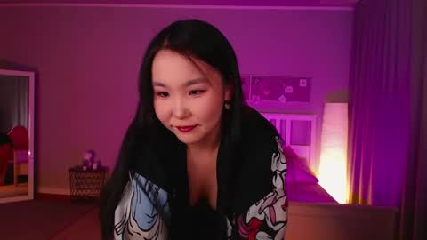 Amina online show from 02-06-25, 12:26