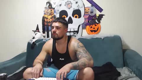 Snapshot of jodogs chatting on 11-02-25, 08:00 Tiberius online show from 11-02-25, 08:00