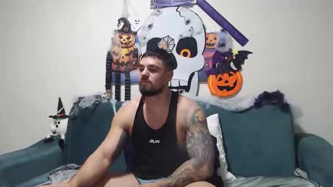 Tiberius online show from 11-05-25, 11:54