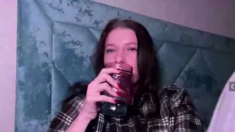 Sarah online show from 03-16-26, 04:44