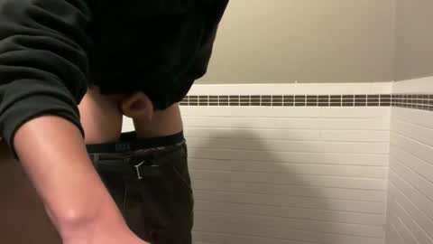 joe_3332 online show from 11-29-25, 09:51