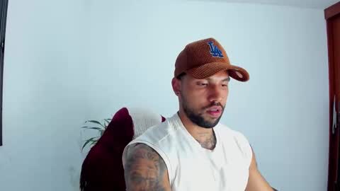 Snapshot of joe_esthetic chatting on 11-05-25, 01:16 joe_esthetic online show from 11-05-25, 01:16