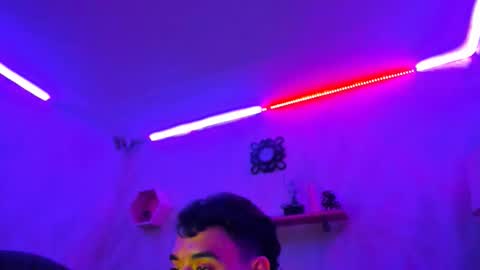 Snapshot of joe_shadow18 chatting on 02-20-26, 02:08 Jose online show from 02-20-26, 02:08