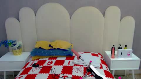 Snapshot of joel_blackcock chatting on 11-16-25, 04:23 Joel online show from 11-16-25, 04:23