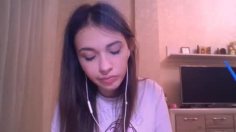 Snapshot of joelbigalk chatting on 11-27-25, 08:11 Jennifer online show from 11-27-25, 08:11