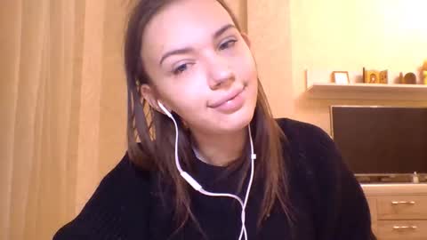 Snapshot of joelbigalk chatting on 12-17-25, 07:09 Jennifer online show from 12-17-25, 07:09