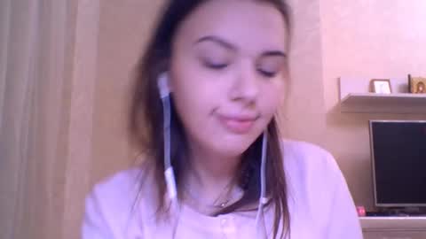 Snapshot of joelbigalk chatting on 12-18-25, 06:03 Jennifer online show from 12-18-25, 06:03