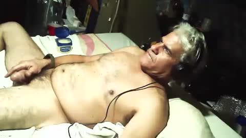 Snapshot of joelcojones chatting on 01-14-25, 04:36 joelcojones online show from 01-14-25, 04:36