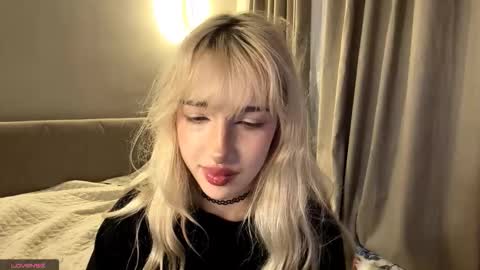 Amaya online show from 11-13-25, 03:33