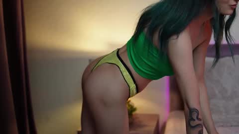 Snapshot of joelleapril chatting on 02-12-26, 09:54 Joelle online show from 02-12-26, 09:54