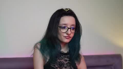 Snapshot of joelleapril chatting on 02-21-26, 09:27 Joelle online show from 02-21-26, 09:27