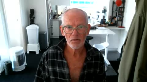 Joenegroni online show from 11-23-25, 03:28