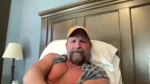 joestros online show from 10-10-25, 08:08