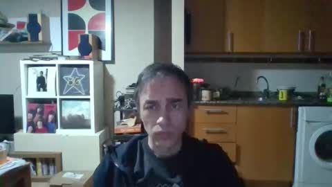 Snapshot of joeymmar chatting on 11-10-25, 08:19 joeymmar online show from 11-10-25, 08:19