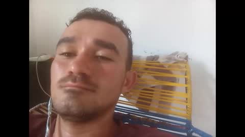 Snapshot of johan570400 chatting on 03-29-26, 05:57 Joni online show from 03-29-26, 05:57