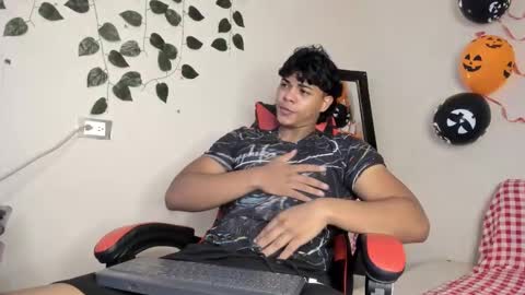 Johan Beley online show from 10-26-25, 04:35