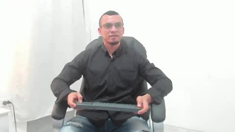 johan online show from 11-08-25, 04:23