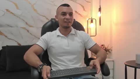 johan online show from 11-26-25, 10:49