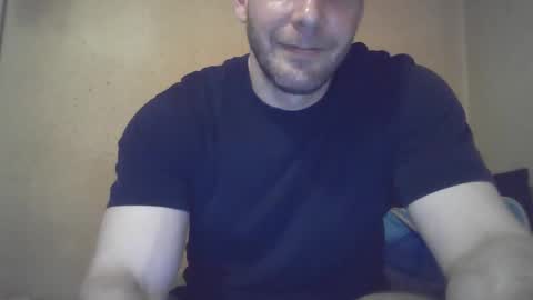 john1212124 online show from 09-09-25, 09:47