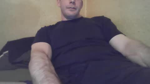 john1212124 online show from 09-12-25, 11:04
