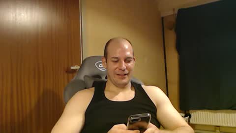 john1212124 online show from 10-07-25, 12:19