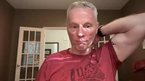 Snapshot of john555_555 chatting on 10-12-25, 03:44 JackJack online show from 10-12-25, 03:44